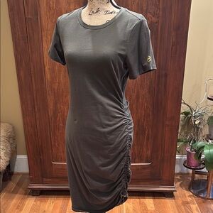 Michael Kors Elegant Olive Green Ruched Dress